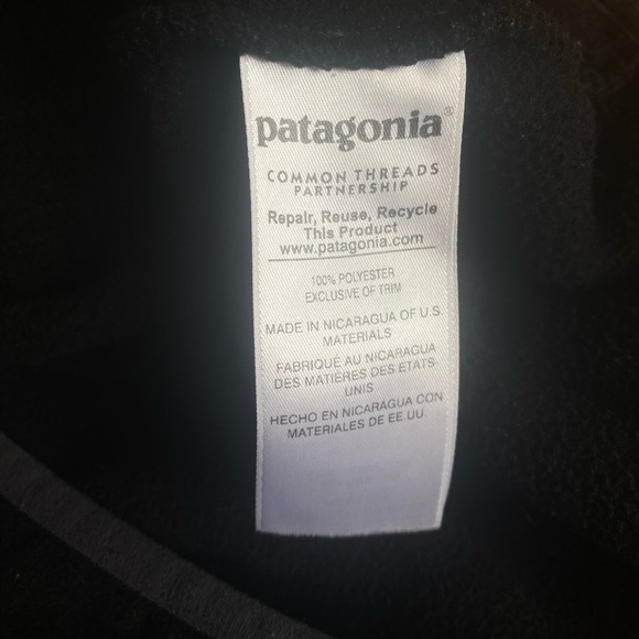 Black and Grey Patagonia Synchilla Fleece Sweater Sweatshirt - Picture 4 of 4